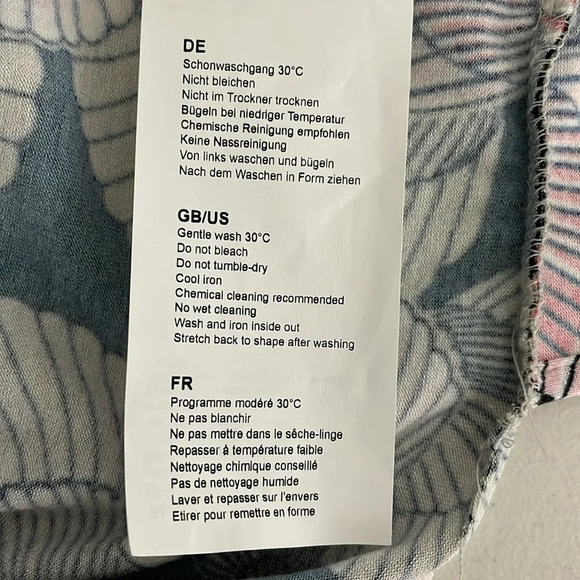 Olsen Amy Tunic Top Shell Novelty Print Round Neck Size 6  Multicolour New - Picture 10 of 12